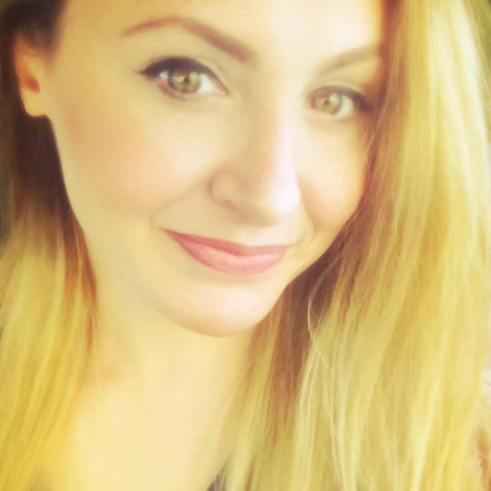 Meet your Posher, Mandy